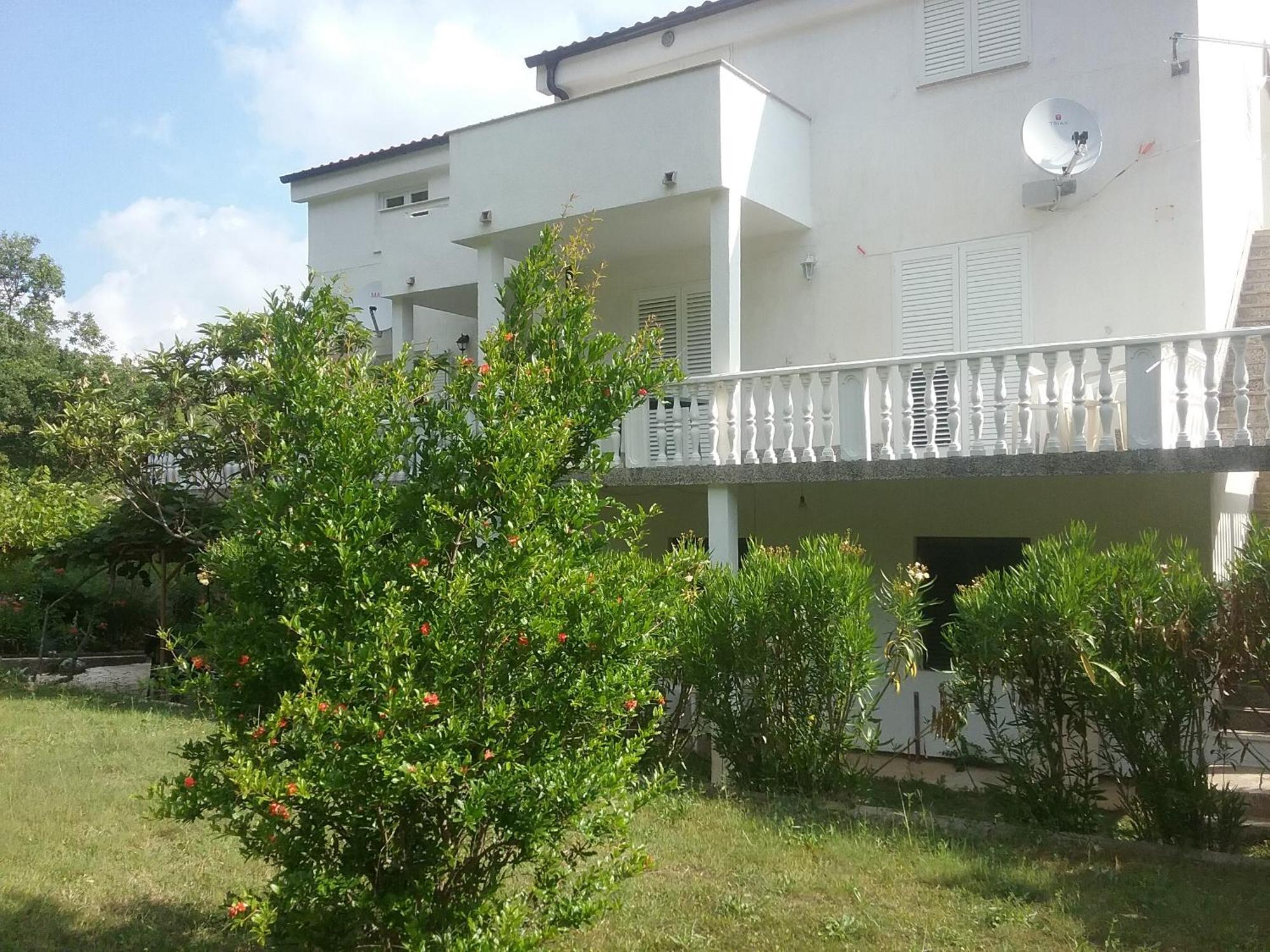 Apartment Put 2 *